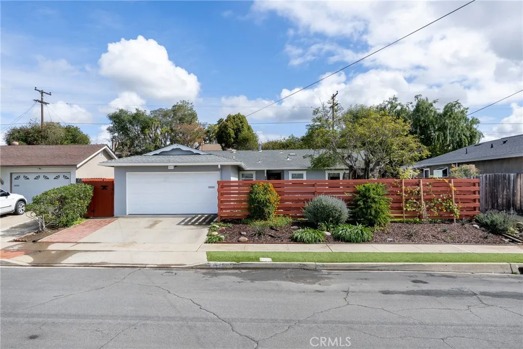 5217 Cole, San Diego, California 92117 home-pic-1