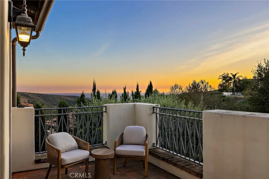 6 Canyon Peak, Newport Coast, California 92657 home-pic-32