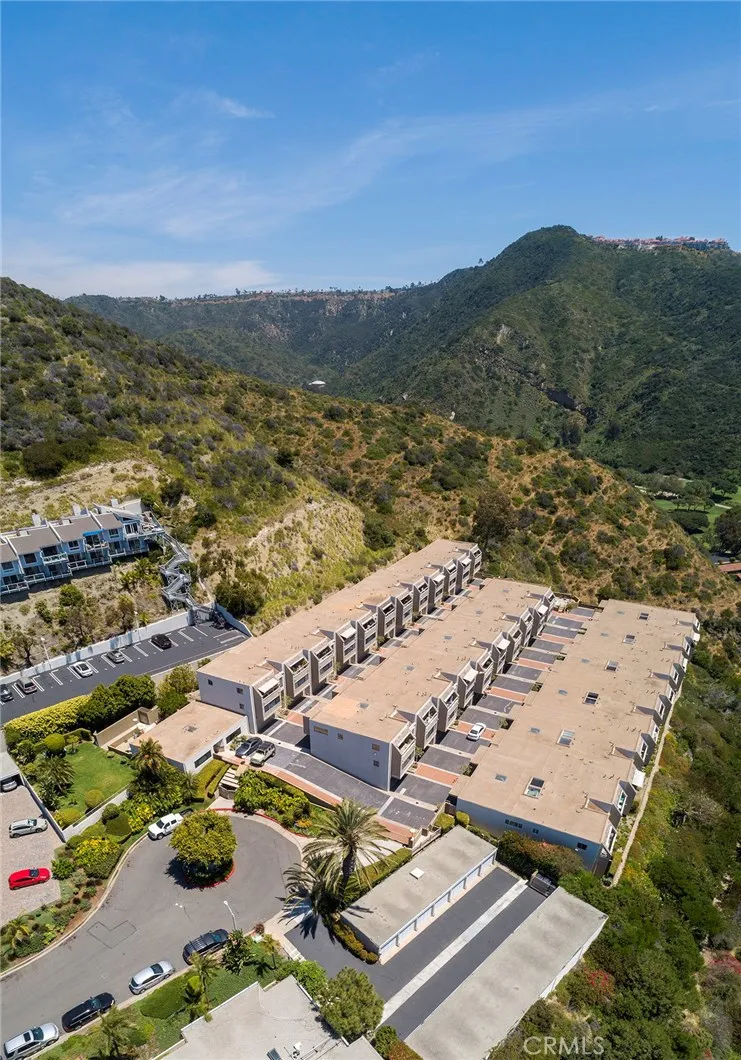 An over head shot of the Ocean Vista Community.