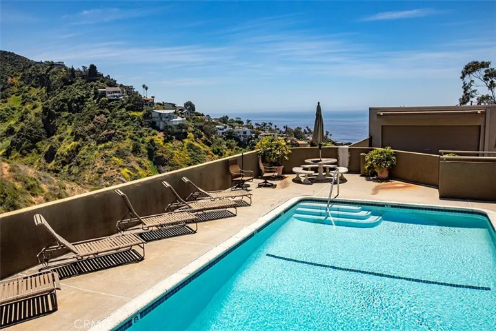 Another view of the pool!

