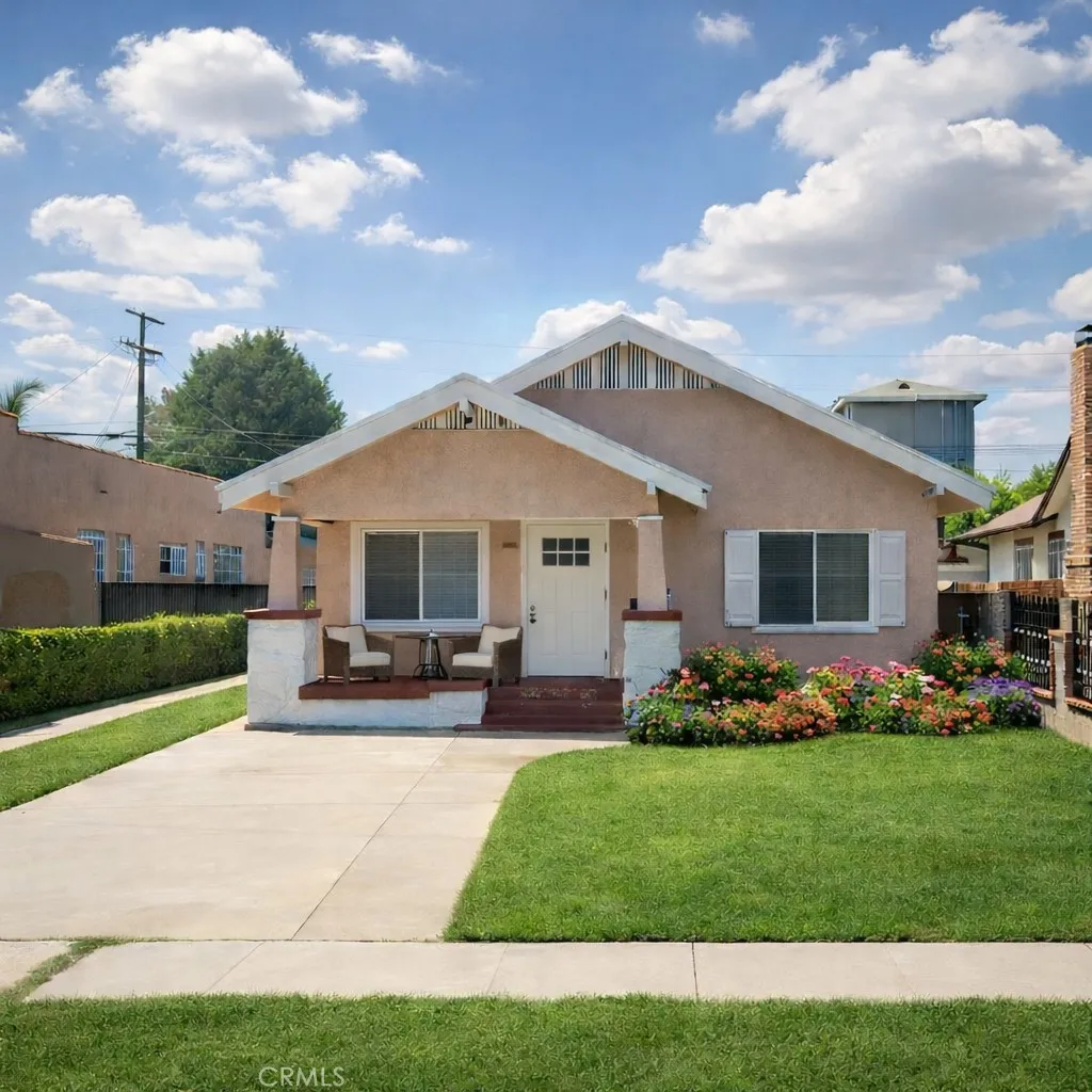 5311 6th Avenue, Los Angeles, California 90043 home-pic-1