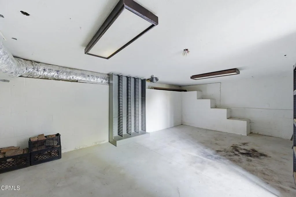 5060 Campo Road, Woodland Hills, California 91364 home-pic-43