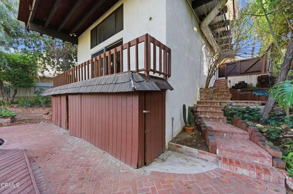 5060 Campo Road, Woodland Hills, California 91364 home-pic-53