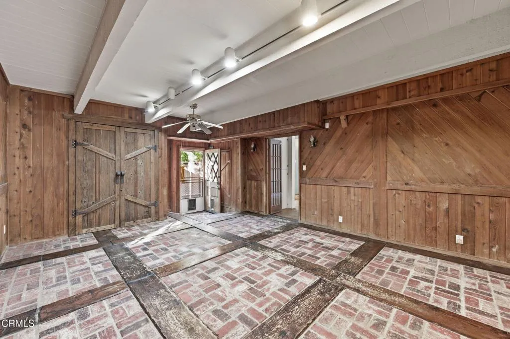 5060 Campo Road, Woodland Hills, California 91364 home-pic-28