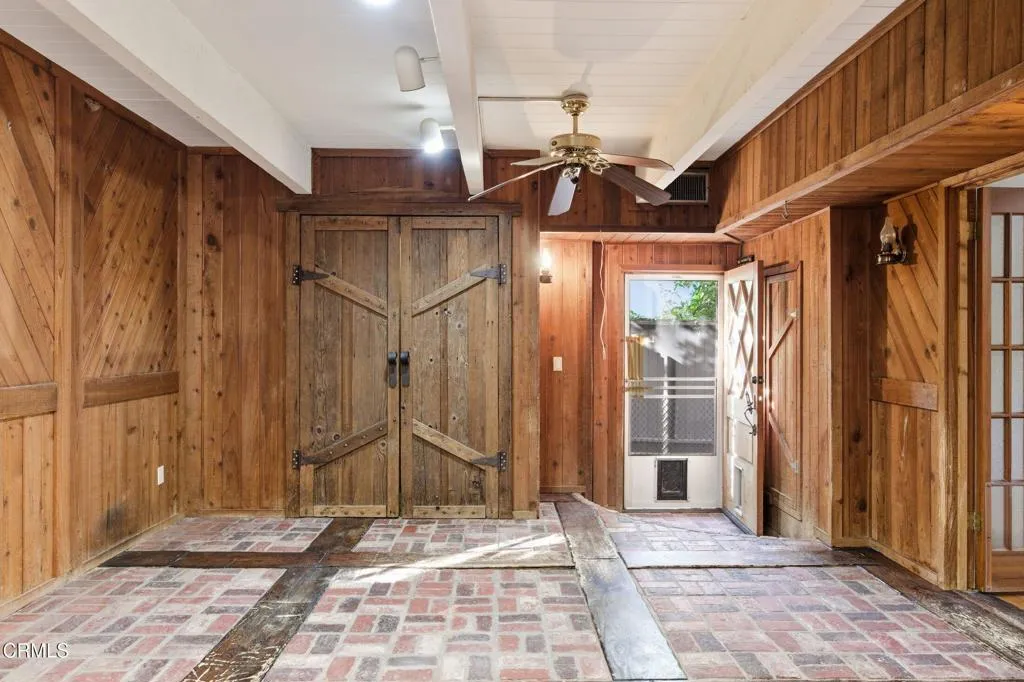 5060 Campo Road, Woodland Hills, California 91364 home-pic-29