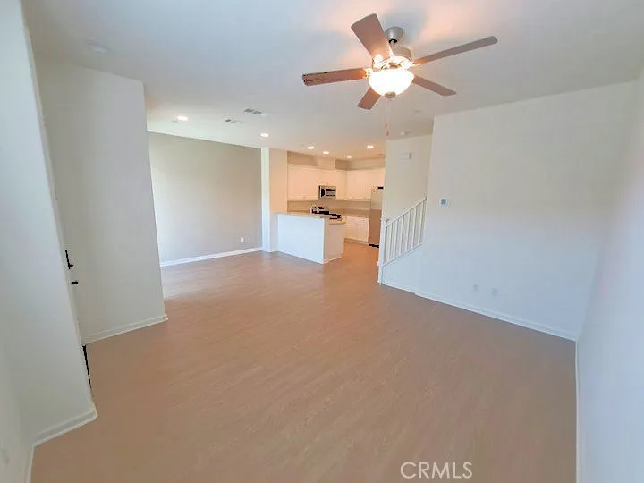 41987 Isadora 1402, Murrieta, California 92562 home-pic-7