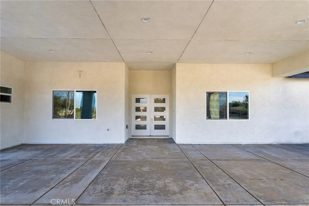 15179 Olive St, Hesperia, California 92345 home-pic-4