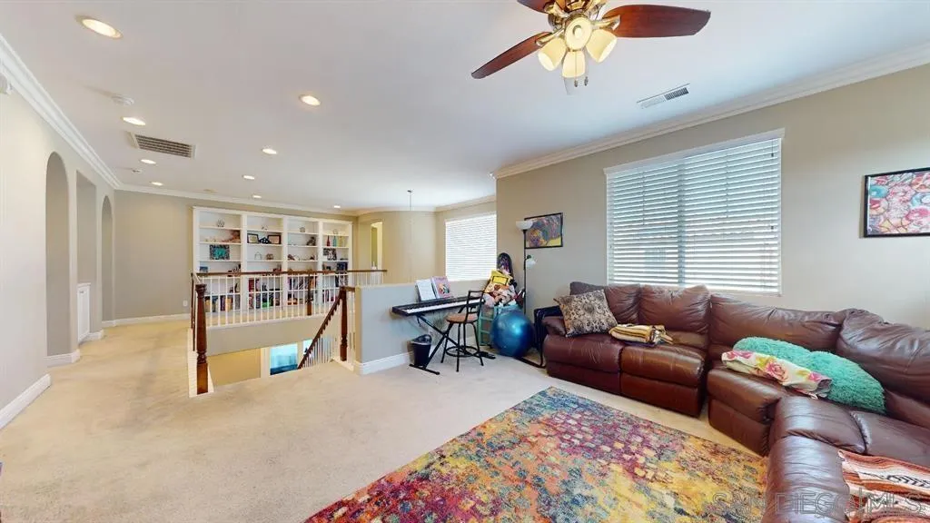 1026 White Alder Ave, Chula Vista, California 91914 home-pic-20