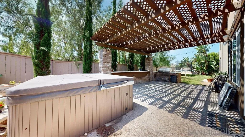 1026 White Alder Ave, Chula Vista, California 91914 home-pic-3