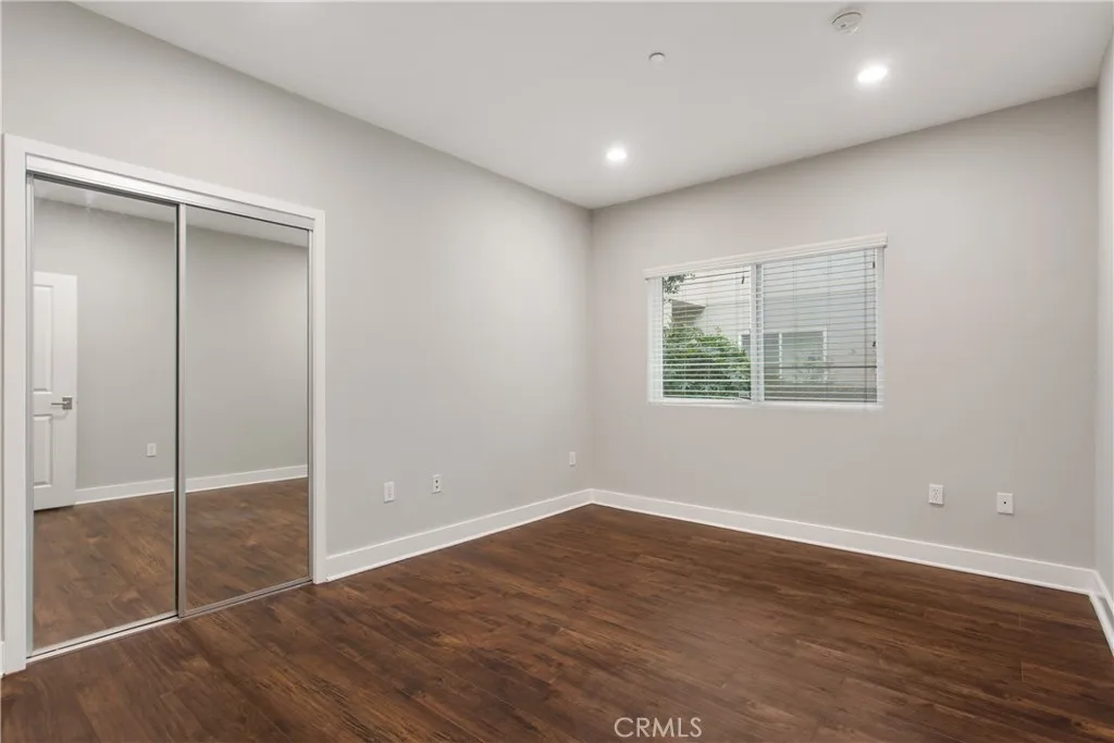 11115 Acama 101, North Hollywood, California 91602 home-pic-22