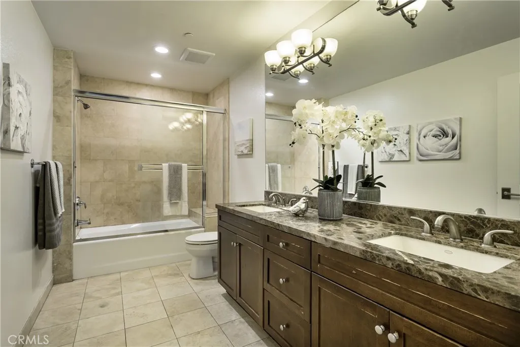 11115 Acama 101, North Hollywood, California 91602 home-pic-23