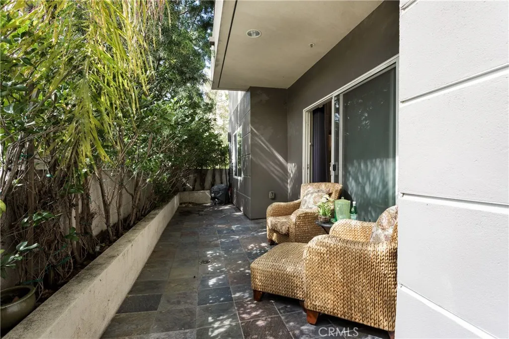 11115 Acama 101, North Hollywood, California 91602 home-pic-28