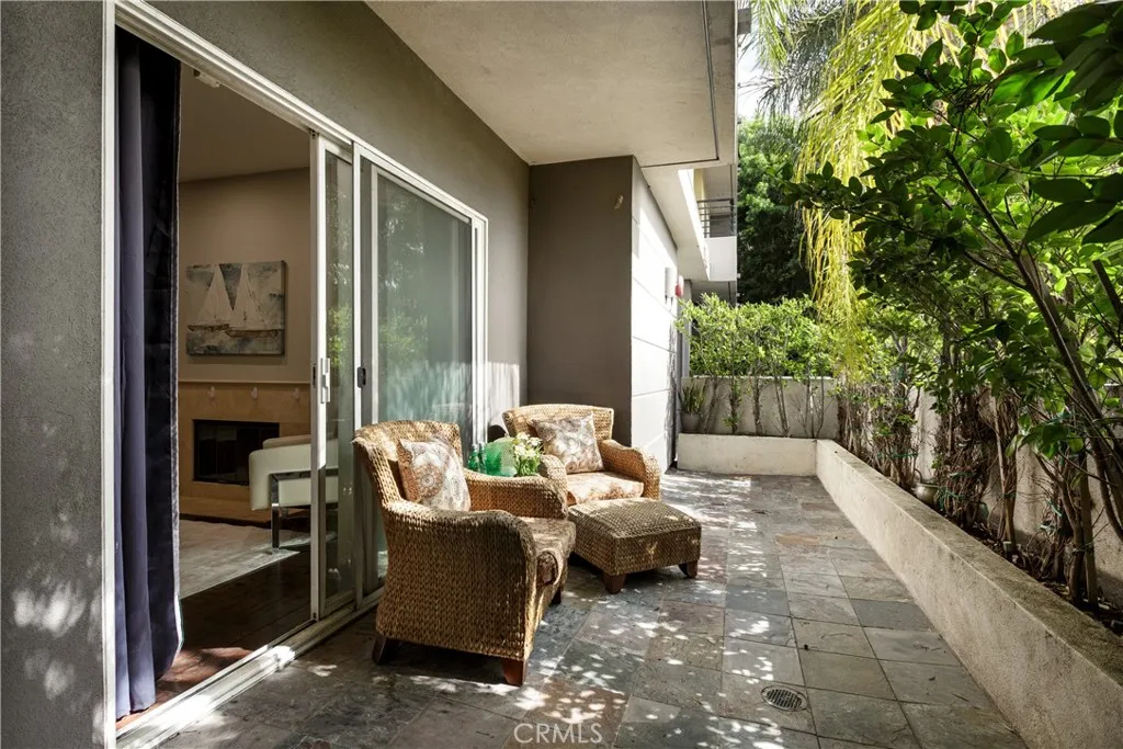 11115 Acama 101, North Hollywood, California 91602 home-pic-27