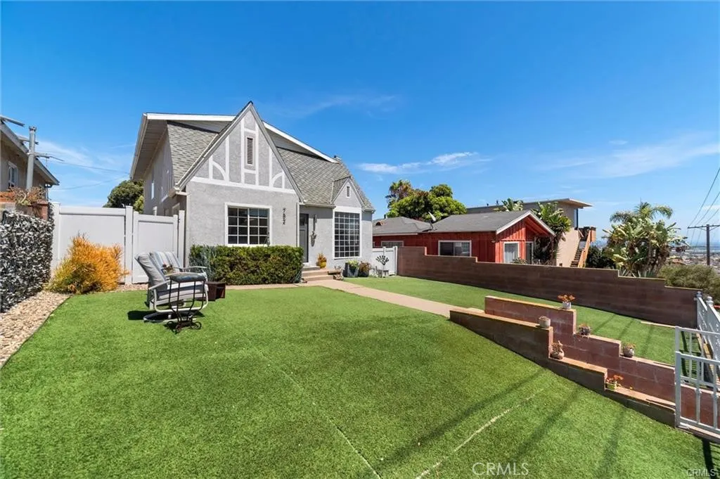 752 W 23rd, San Pedro, California 90731 home-pic-3