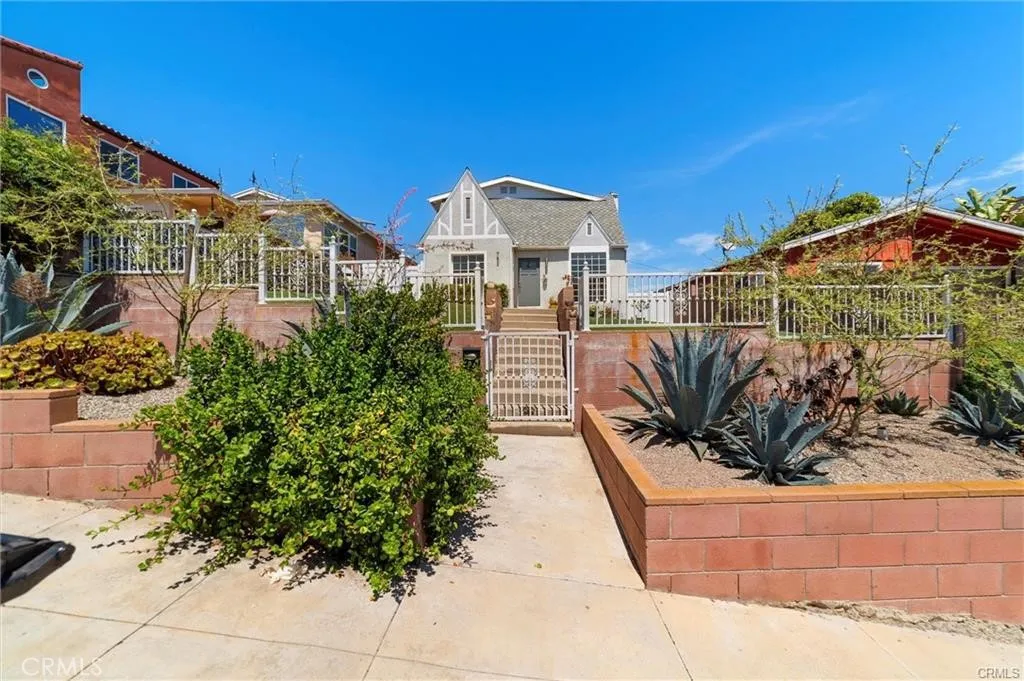 752 W 23rd, San Pedro, California 90731 home-pic-2