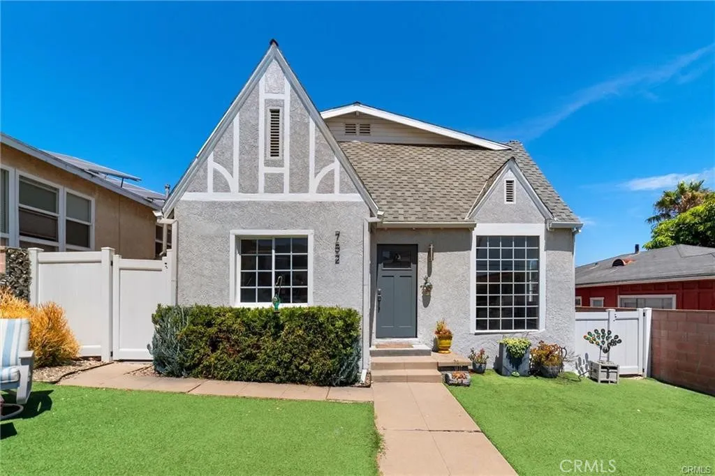 752 W 23rd, San Pedro, California 90731 home-pic-1