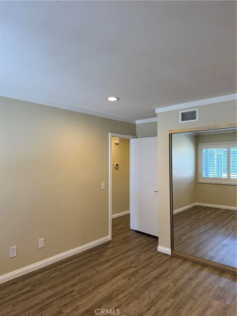 8566 Trinity 819c, Huntington Beach, California 92646 home-pic-10