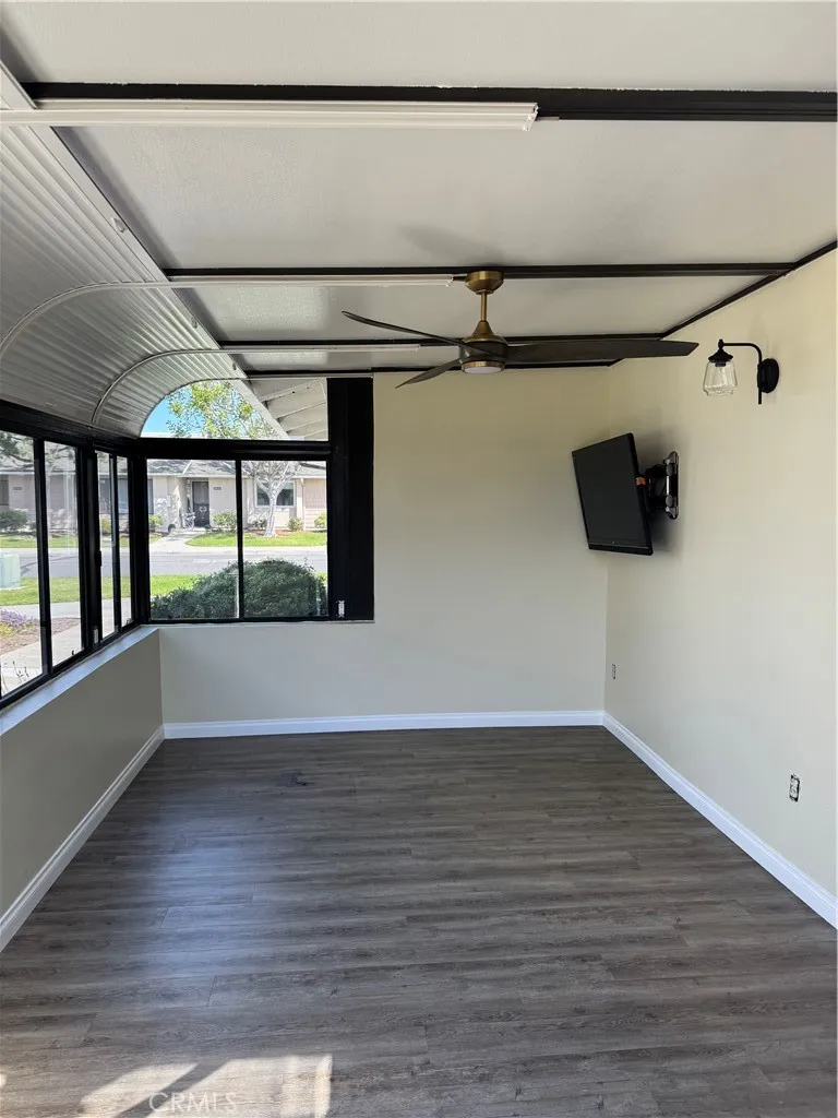 8566 Trinity 819c, Huntington Beach, California 92646 home-pic-15