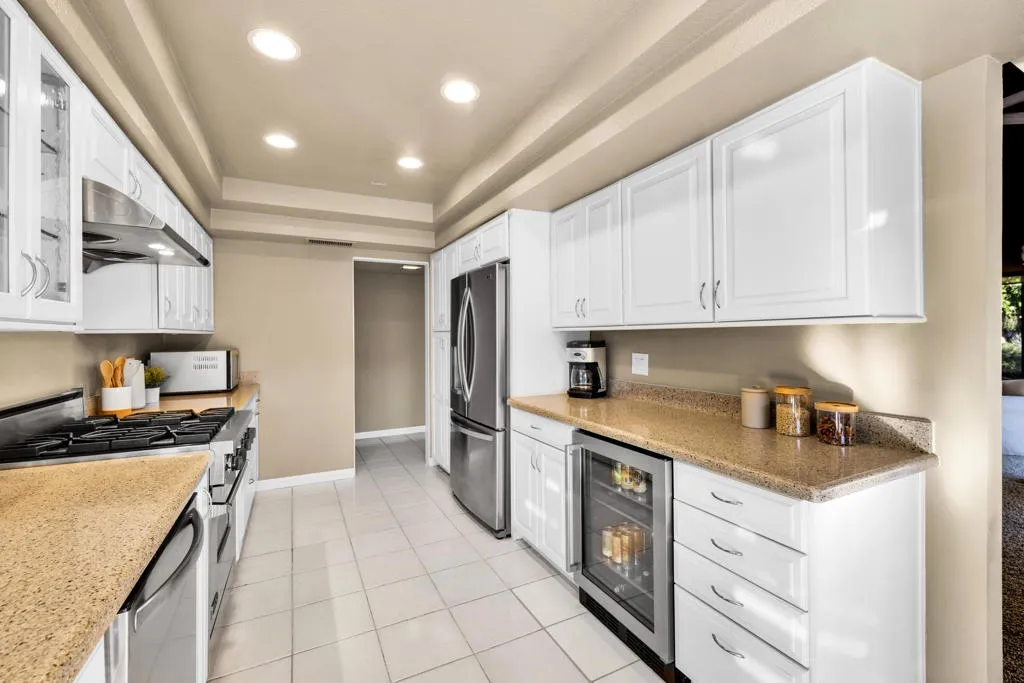 12 Tennis Club Drive, Rancho Mirage, California 92270 home-pic-15
