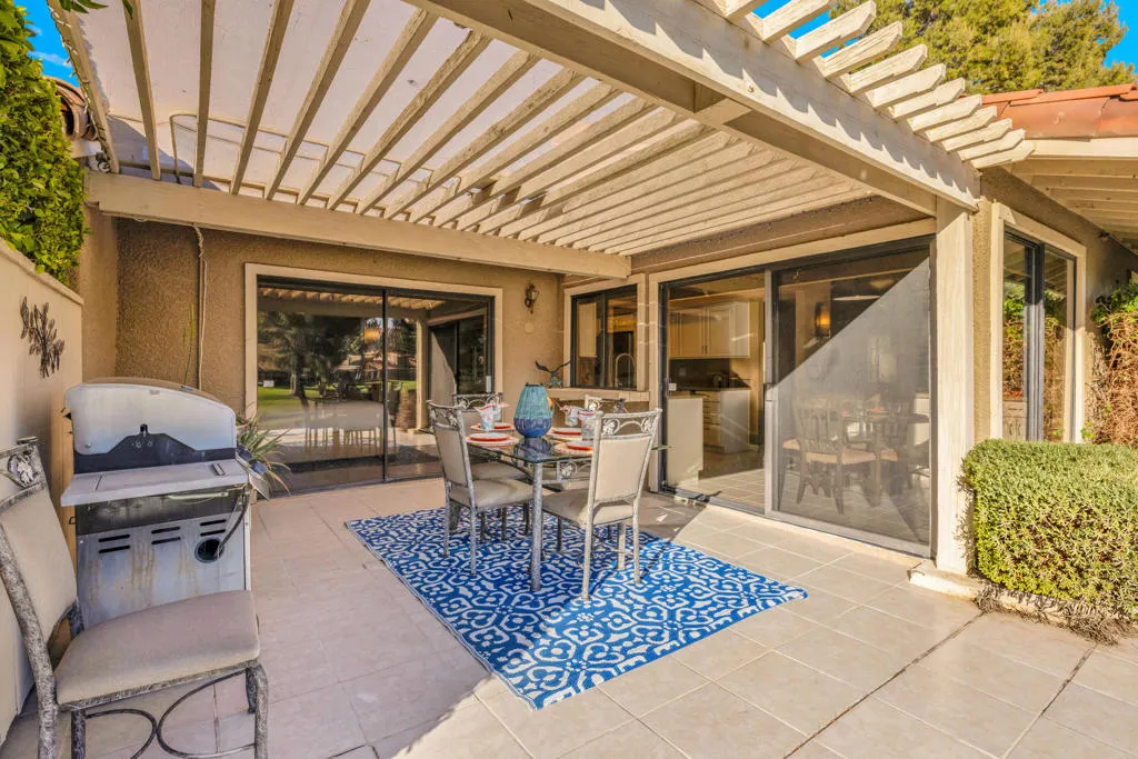 12 Tennis Club Drive, Rancho Mirage, California 92270 home-pic-33