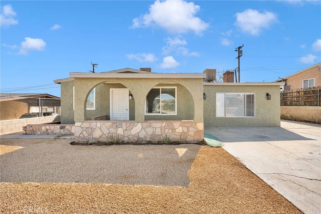 912 Kelly, Barstow, California 92311 home-pic-5