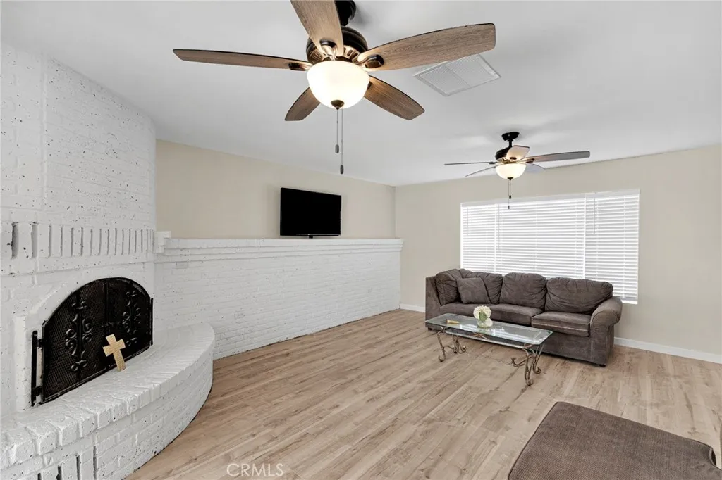 912 Kelly, Barstow, California 92311 home-pic-14