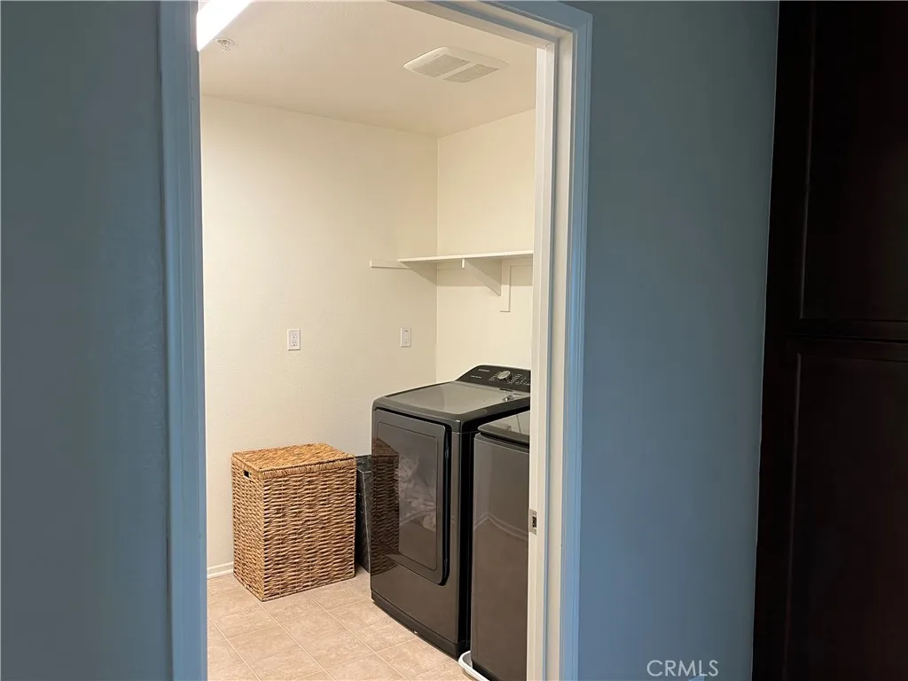 15182 Paseo Verde, Victorville, California 92394 home-pic-24