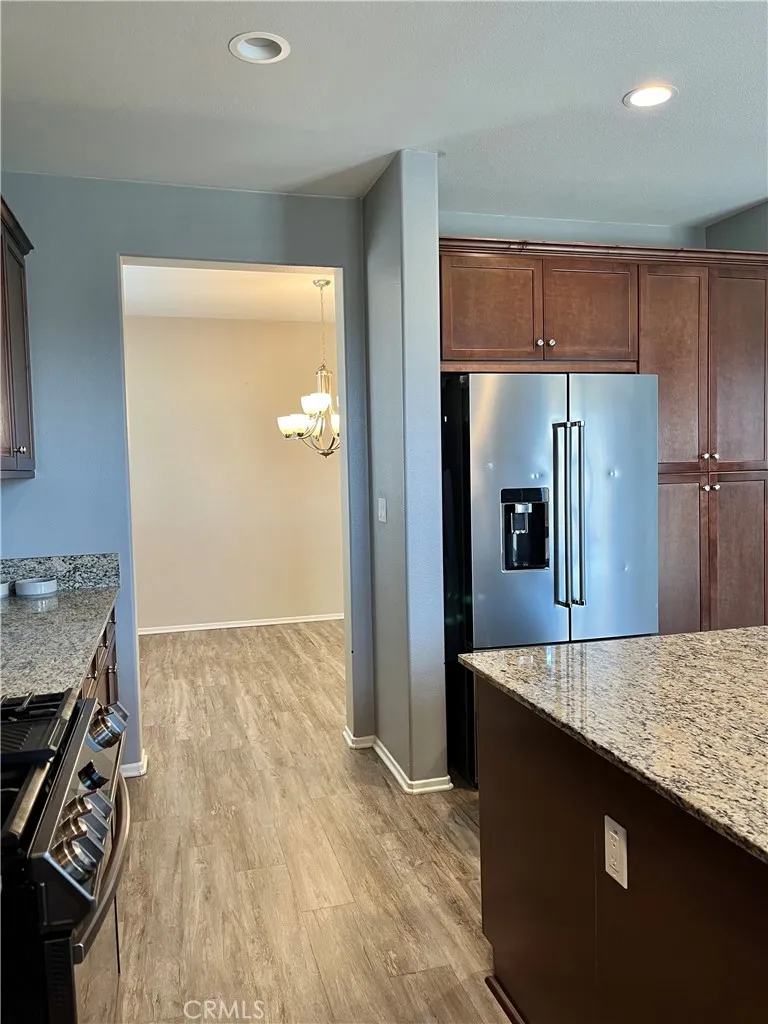 15182 Paseo Verde, Victorville, California 92394 home-pic-8