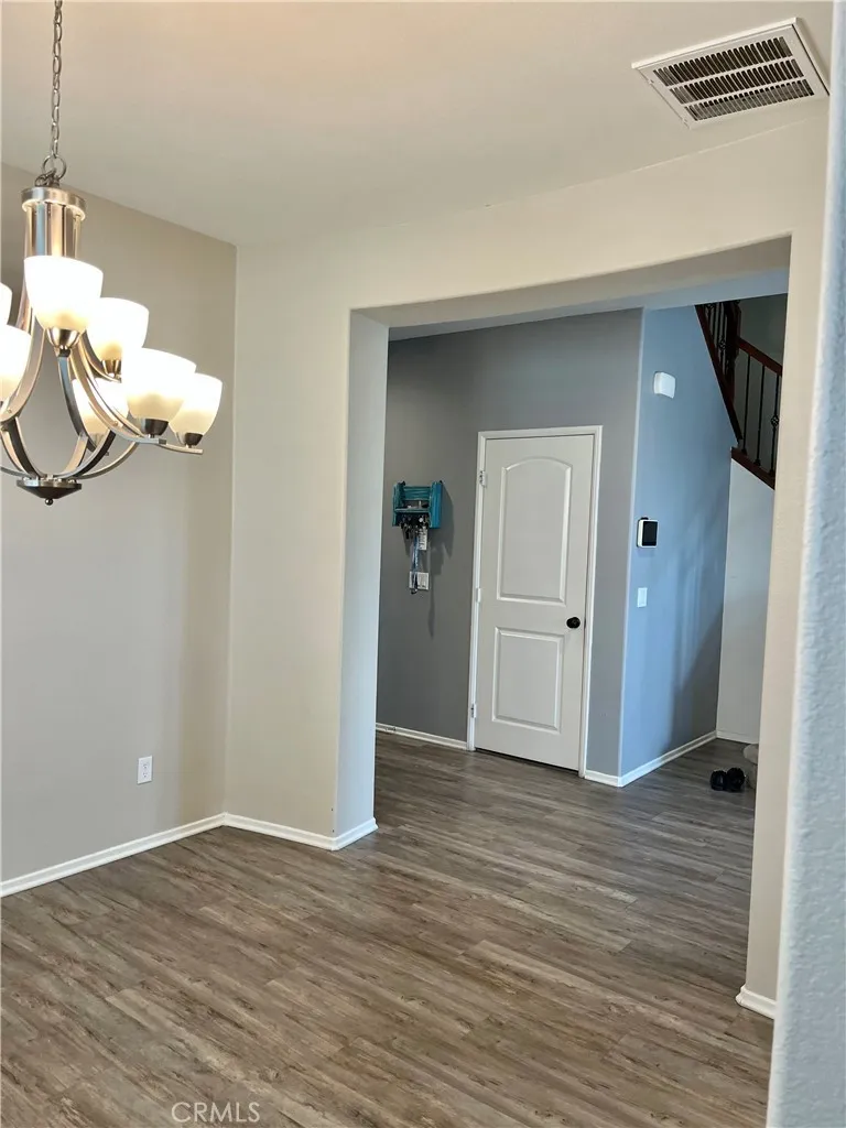 15182 Paseo Verde, Victorville, California 92394 home-pic-9