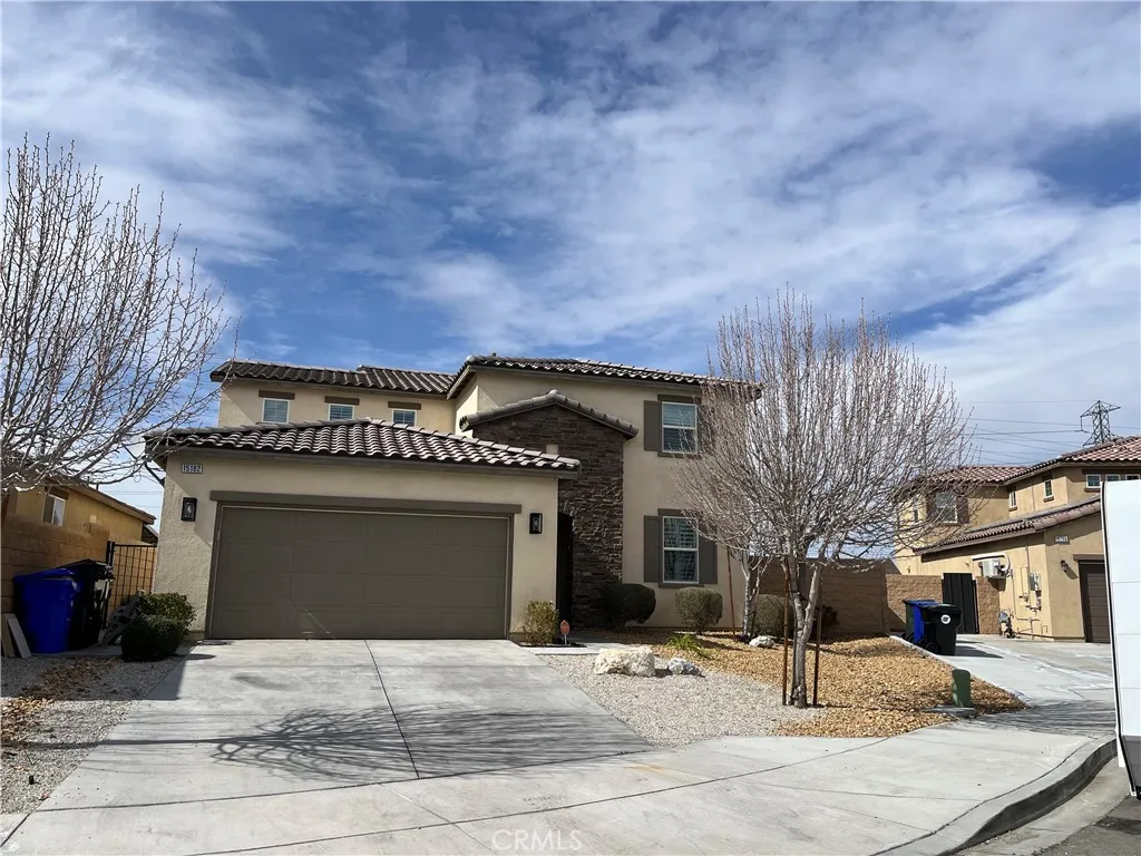 15182 Paseo Verde, Victorville, California 92394 home-pic-1
