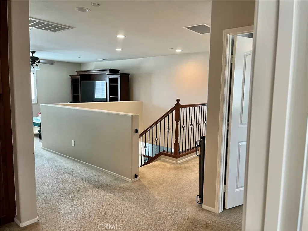 15182 Paseo Verde, Victorville, California 92394 home-pic-18