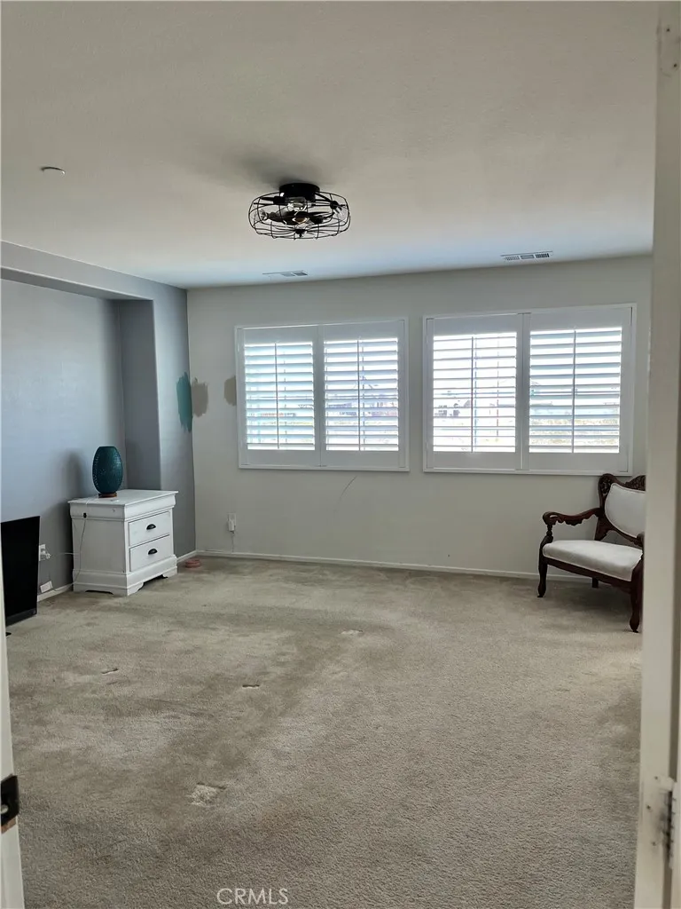 15182 Paseo Verde, Victorville, California 92394 home-pic-35