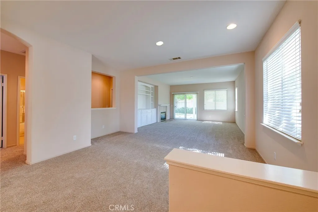 29446 Honneywood Drive, Menifee, California 92584 home-pic-3