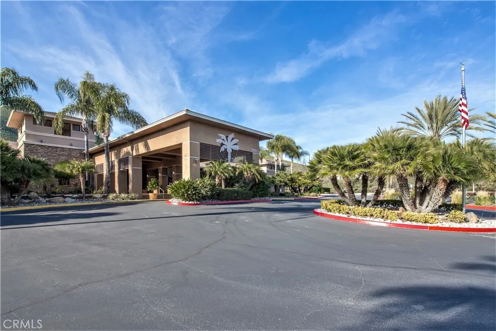 29446 Honneywood Drive, Menifee, California 92584 home-pic-25