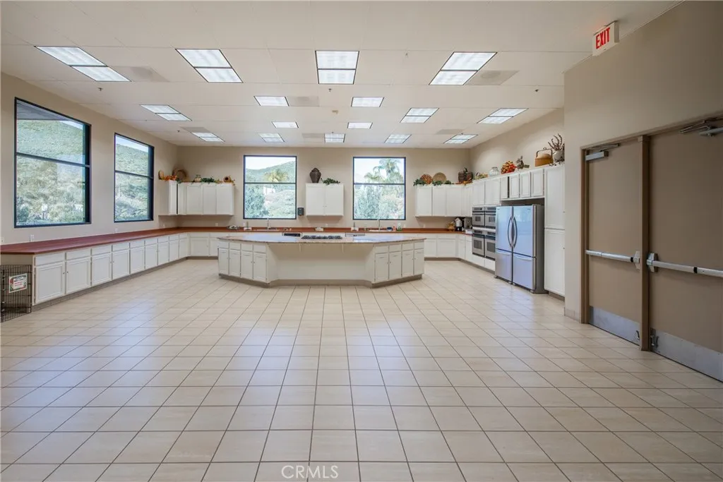 29446 Honneywood Drive, Menifee, California 92584 home-pic-28
