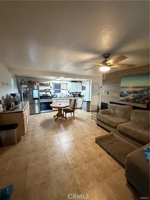 13288 Bryant, Yucaipa, California 92399 home-pic-32