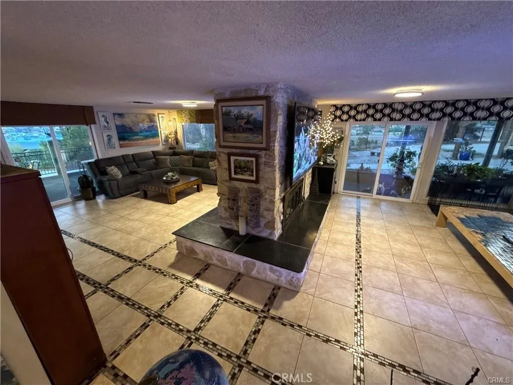 13288 Bryant, Yucaipa, California 92399 home-pic-22