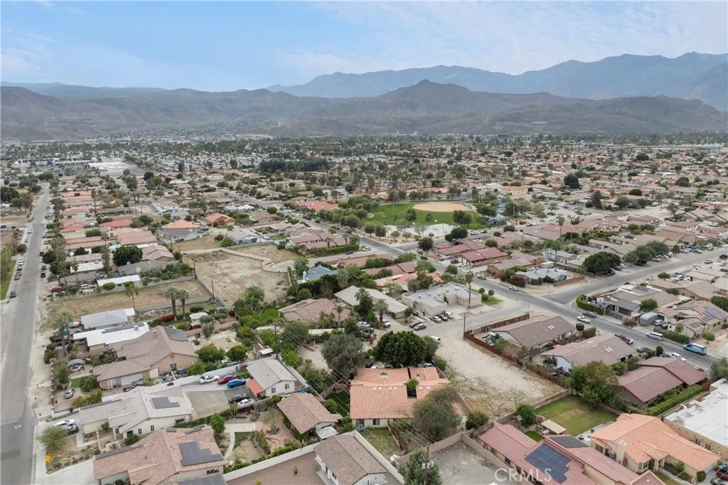68850 Cedar Road, Cathedral City, California 92234 home-pic-15