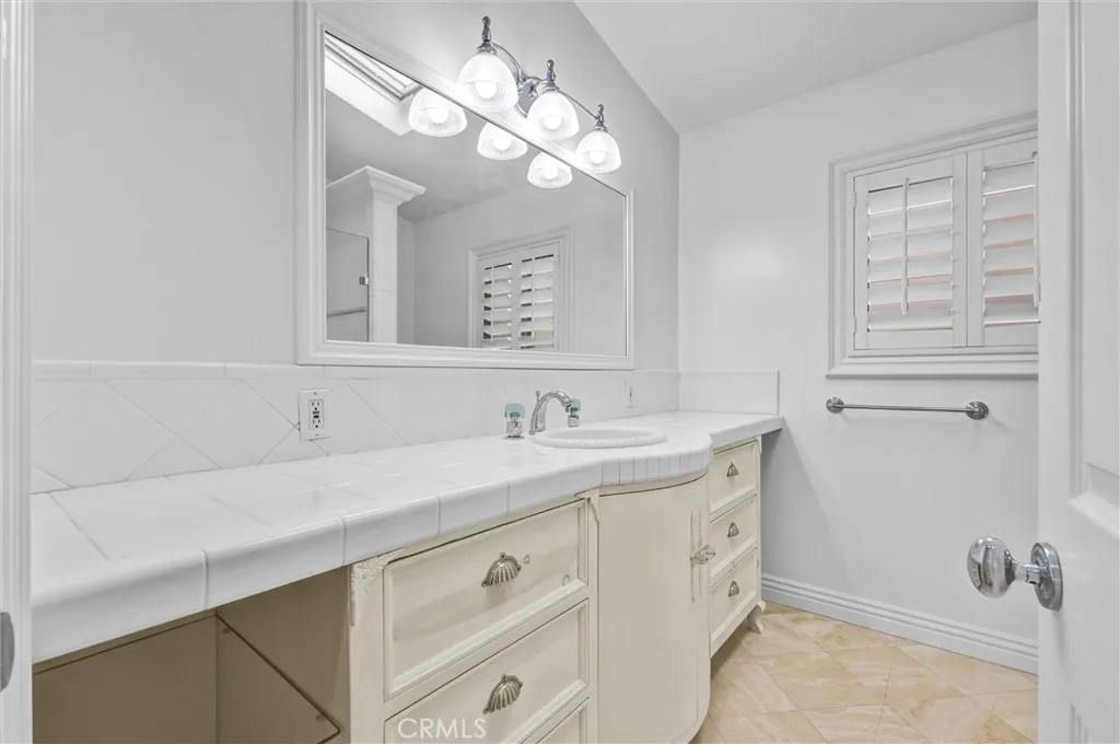 612 33rd, Manhattan Beach, California 90266 home-pic-33