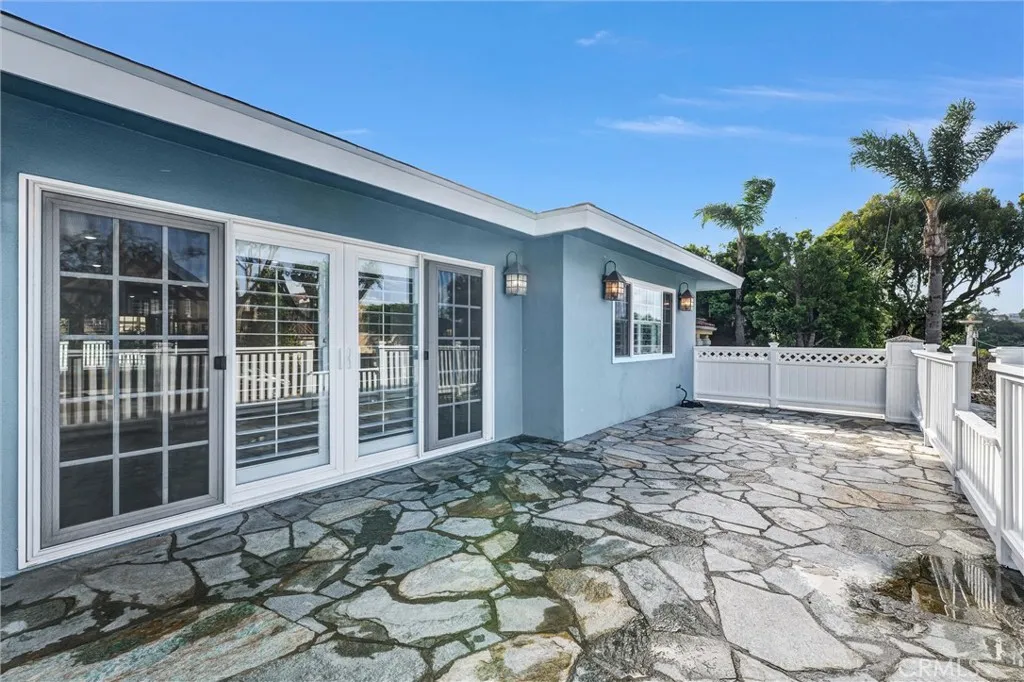 612 33rd, Manhattan Beach, California 90266 home-pic-11