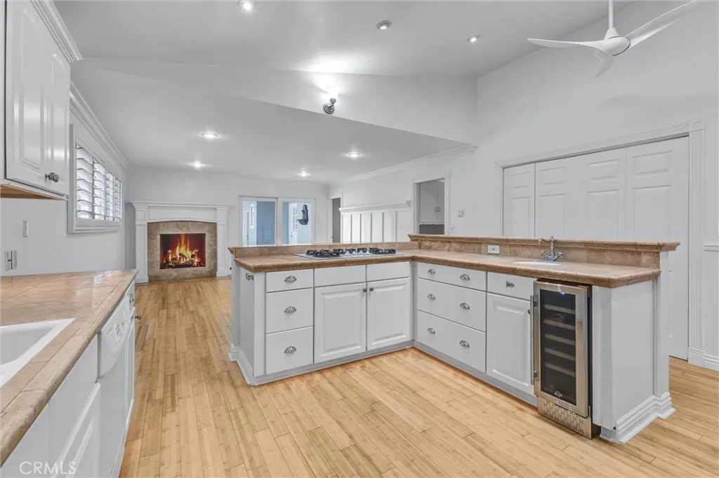 612 33rd, Manhattan Beach, California 90266 home-pic-21