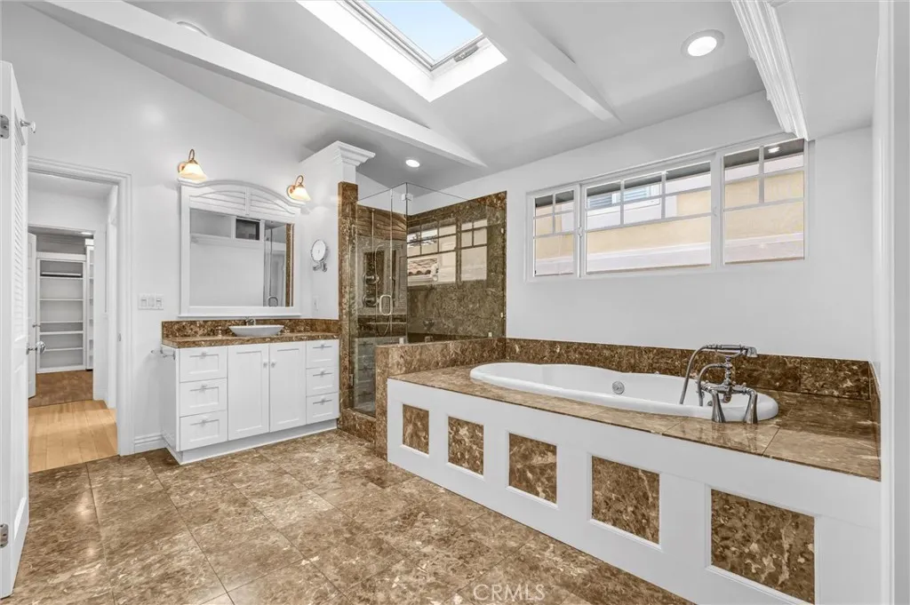 612 33rd, Manhattan Beach, California 90266 home-pic-26