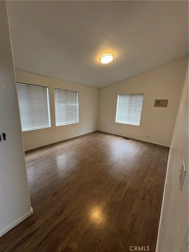 32810 Olive, Winchester, California 92596 home-pic-17