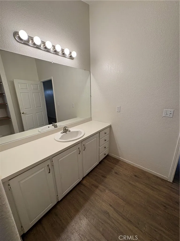 32810 Olive, Winchester, California 92596 home-pic-7