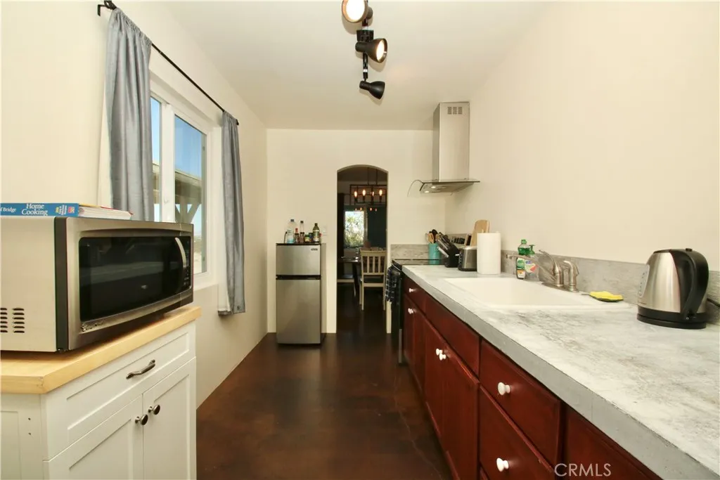 75127 Mayfair, Twentynine Palms, California 92277 home-pic-16