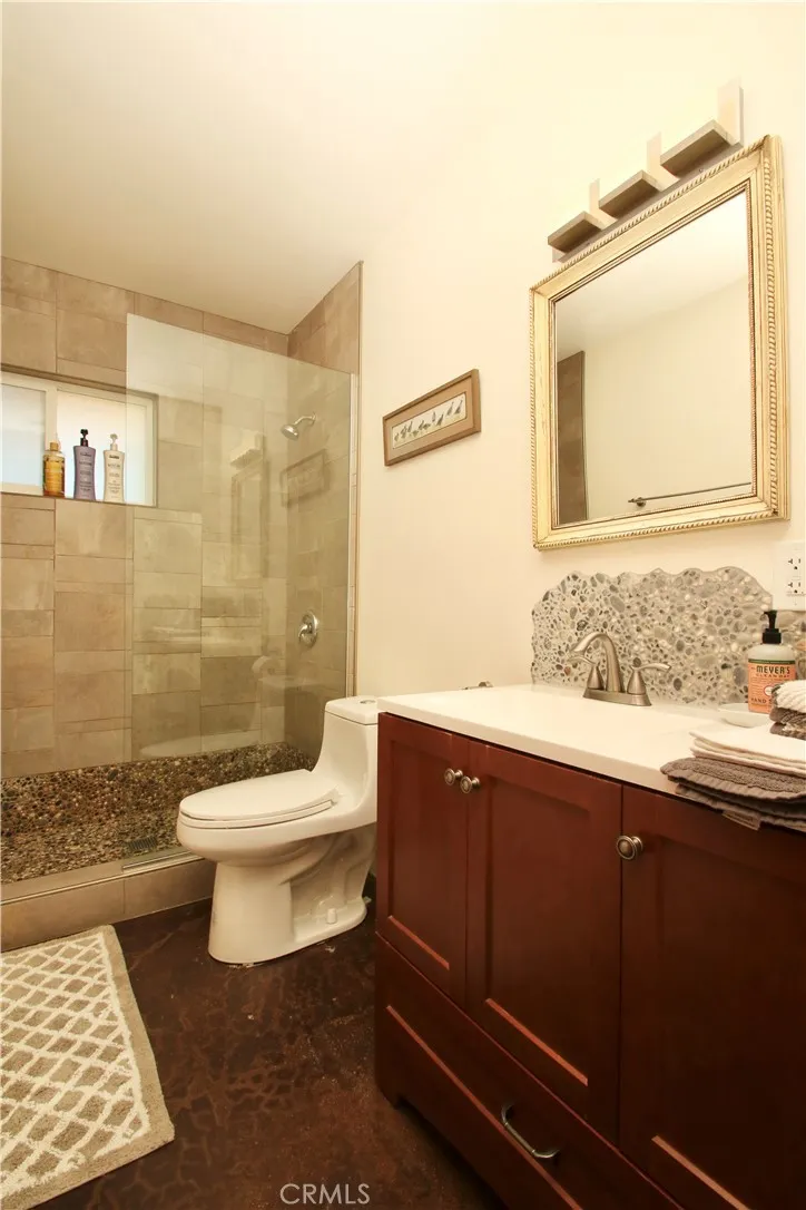 75127 Mayfair, Twentynine Palms, California 92277 home-pic-13