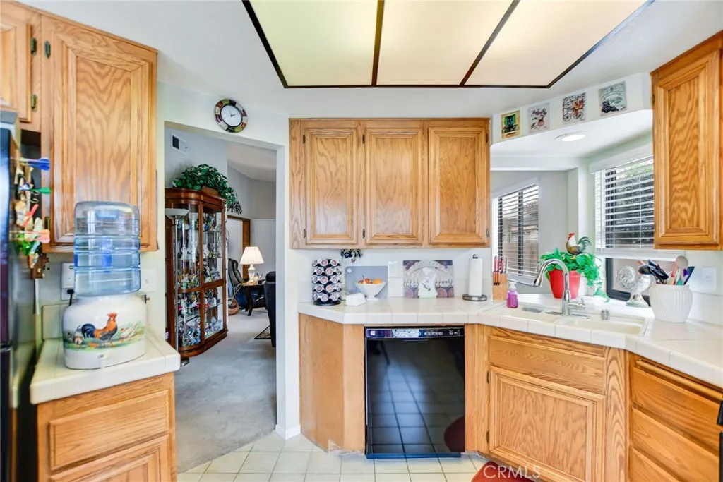 732 Alondra, Hemet, California 92545 home-pic-16