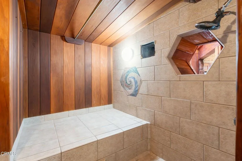 440 Mariposa Drive, Ventura, California 93001 home-pic-28