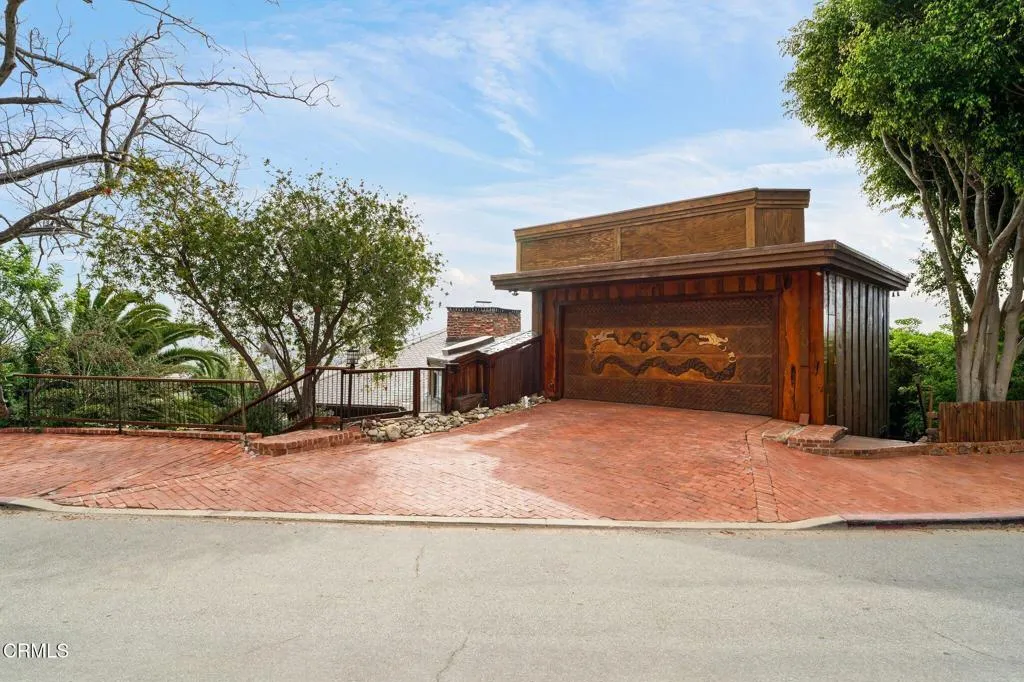 440 Mariposa Drive, Ventura, California 93001 home-pic-16