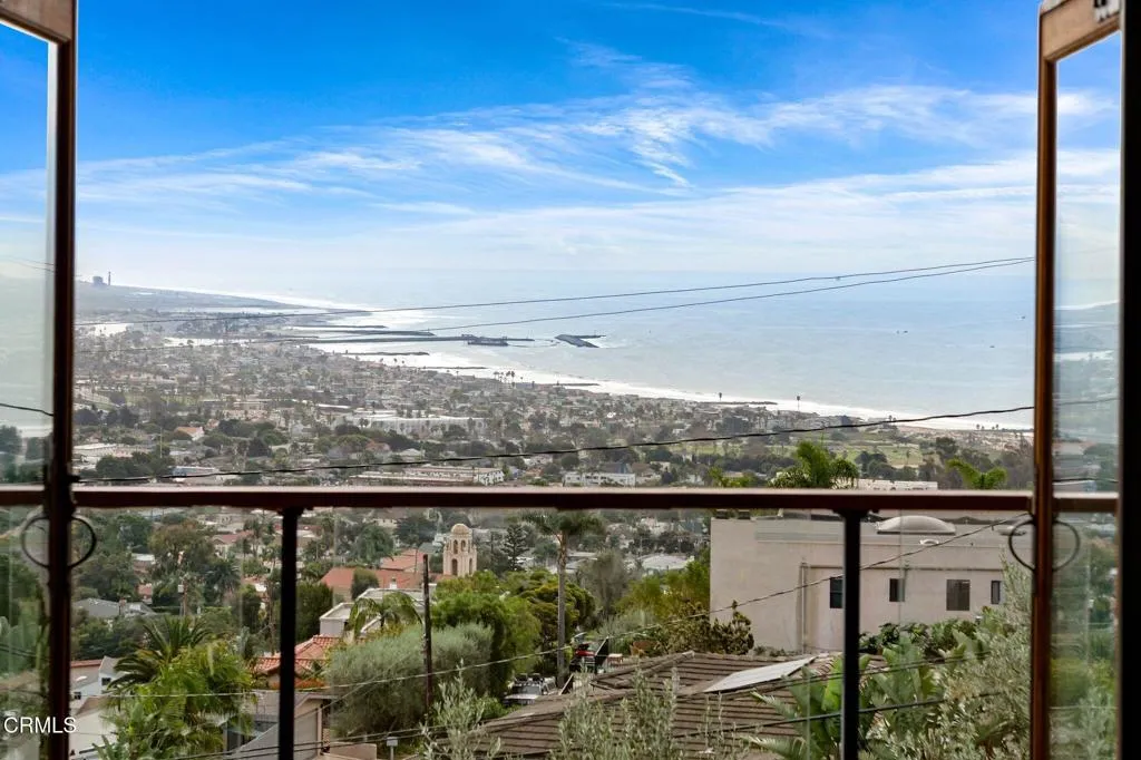 440 Mariposa Drive, Ventura, California 93001 home-pic-3